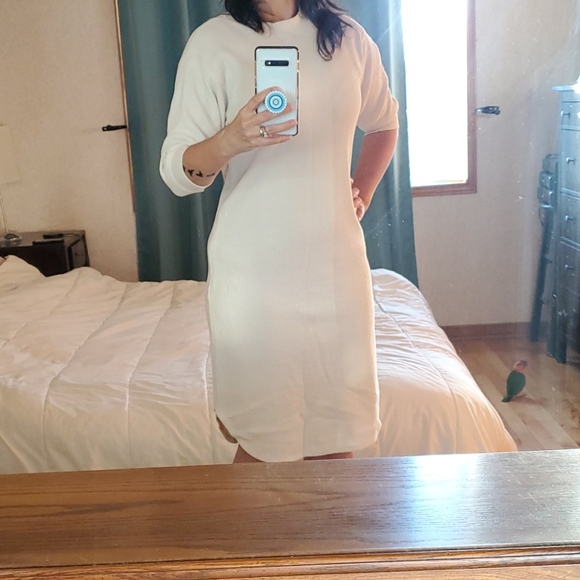 Uniqlo Tops - Over size shirt